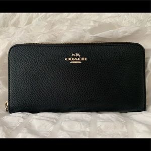 Black Leather Coach Wallet